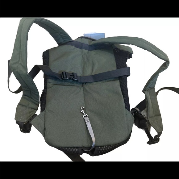 Pet Carrier Backpack for Small & Medium Dogs And Large Dogs - Picture 4 of 5